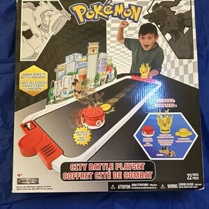 Pokémon City Battle Playset - Red